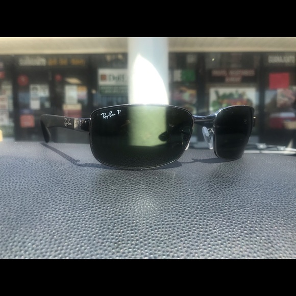 Rayband Sunglasses - Picture 4 of 8